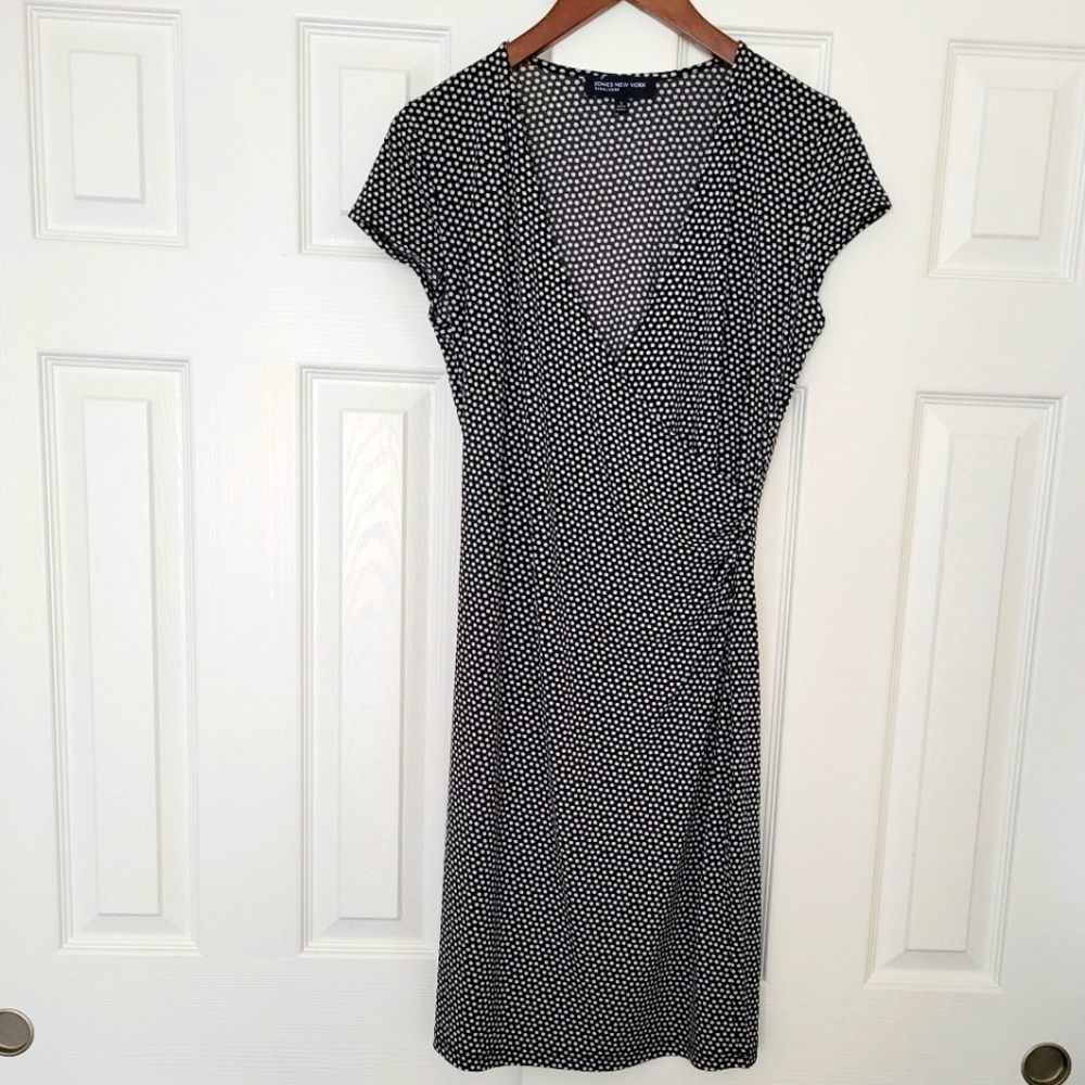 Jones New York Women's Wrap Dress Size Small